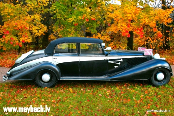 555 m long EXCLUSIVE CAR RENT RETRO MAYBACH SW 42 AVE MARIA 1940